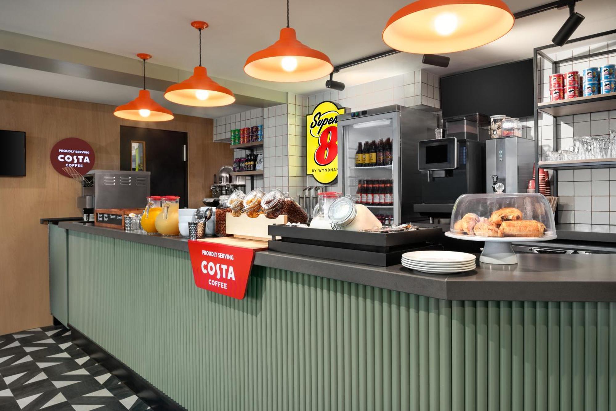 Super 8 By Wyndham Durham Hotel Luaran gambar